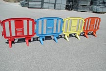Minit Plastic Barriers for Crowd Control